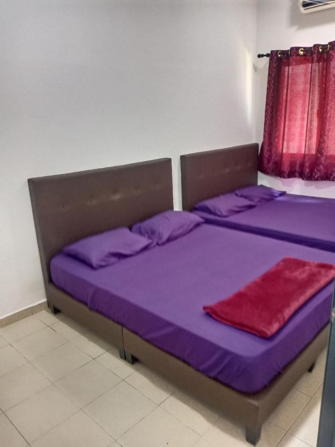 Pangkor L29, Dream Island Homestay Kampong Sungai Udang Esterno foto